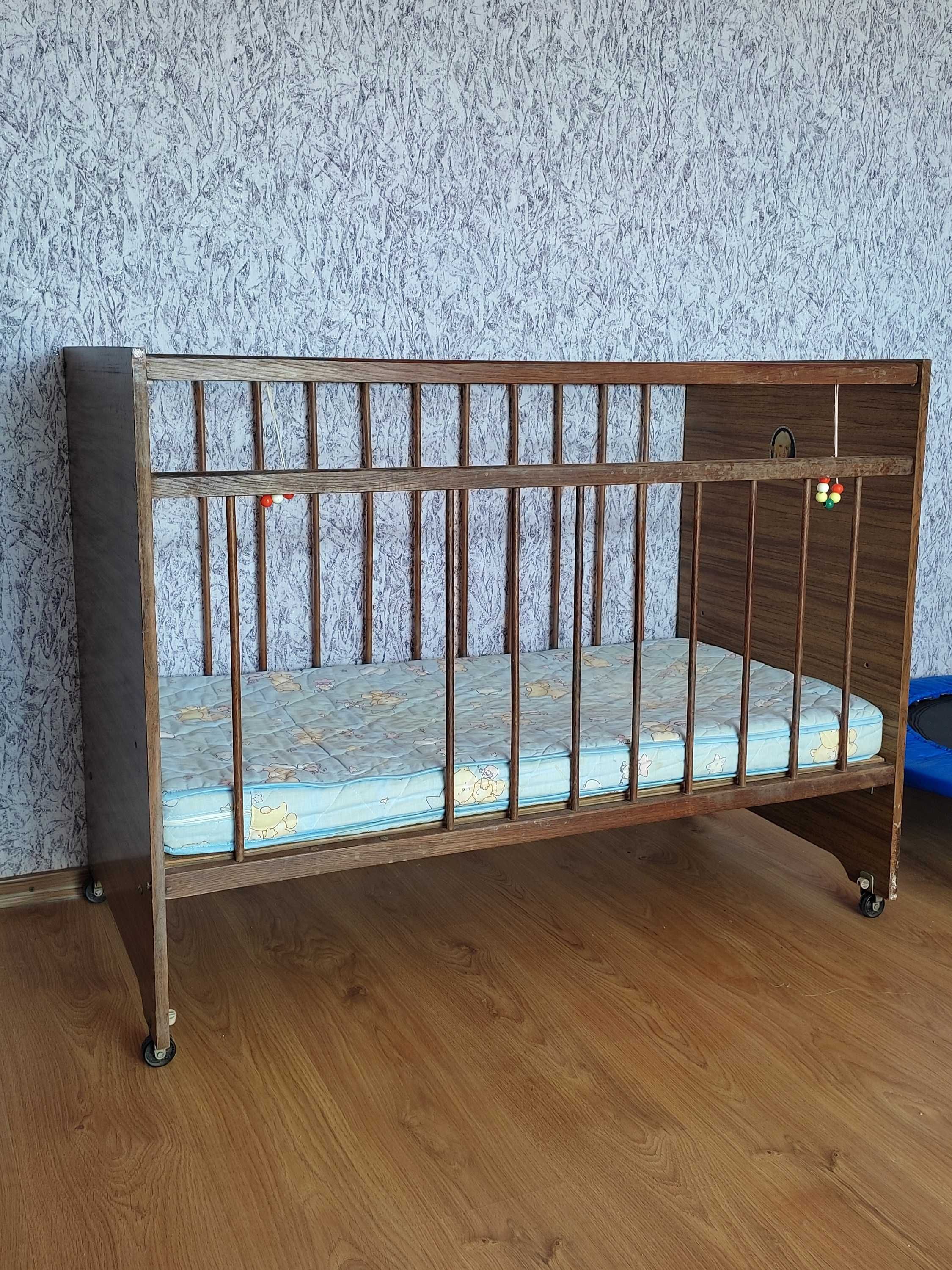 Детская кровать-манеж, кроватка деревянная