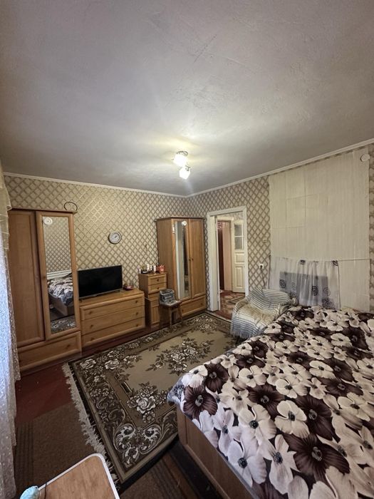 Володарка.Продаж будинку.Роглядамо сертифікати