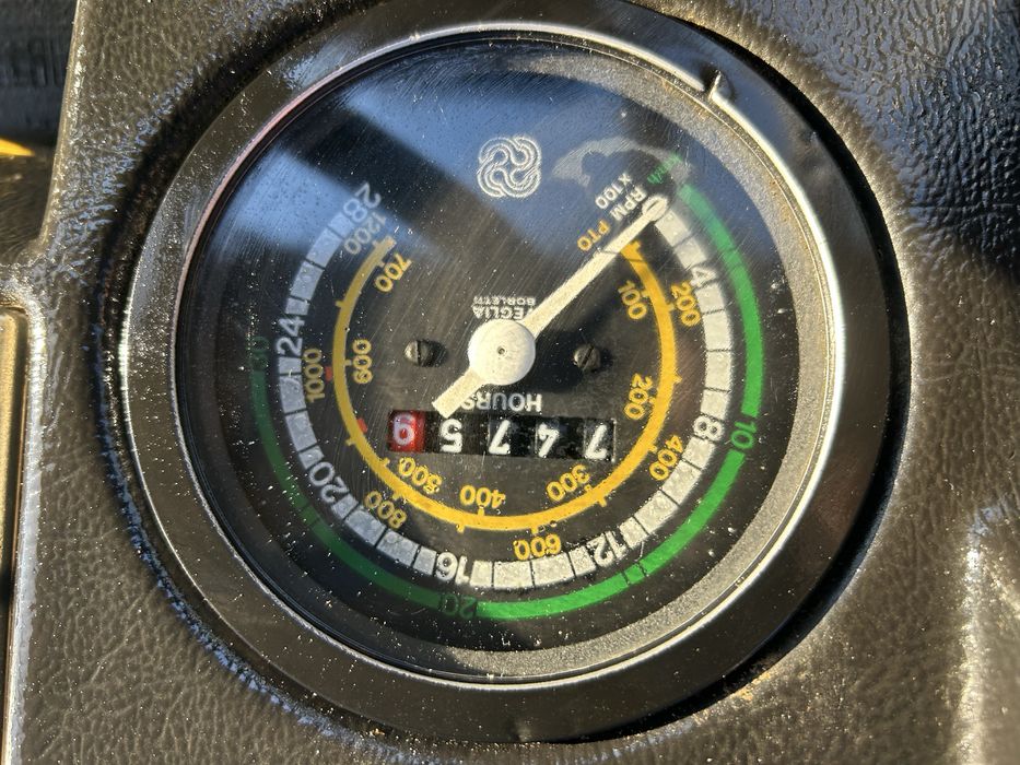 Ciagnik valtra case John  deere same Exproler  65