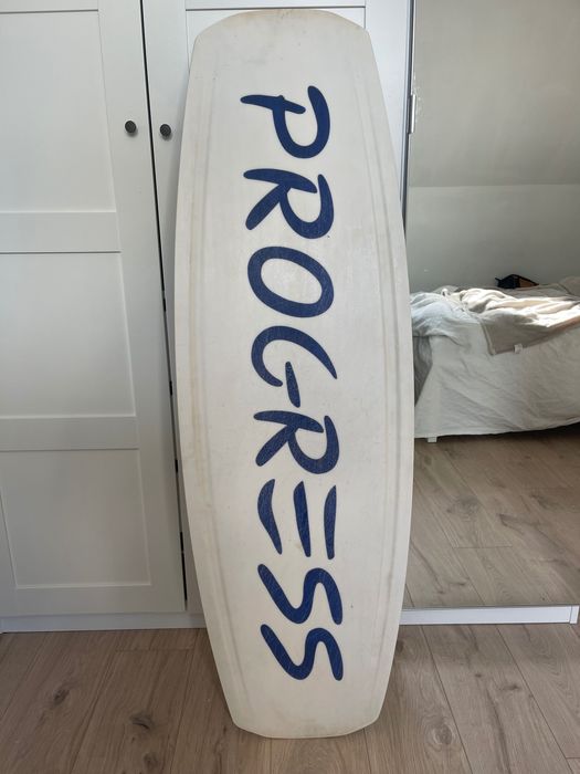 Deska Wakeboard + wiązania (stan bardzo dobry)