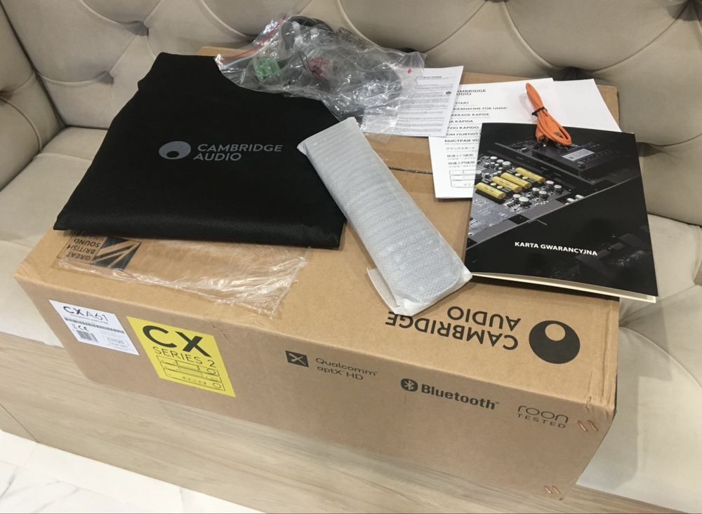 Cambridge Audio CXA 61 wzmacniacz jak nowy, cały komplet