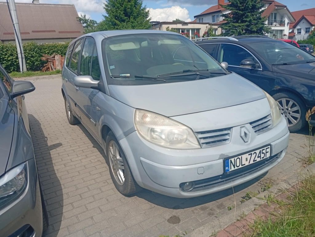 Renault grand scenic