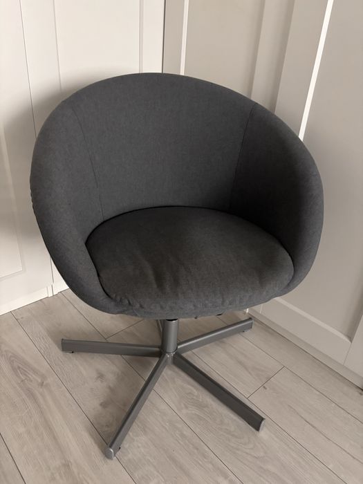 Fotel SKRUVSTA ikea