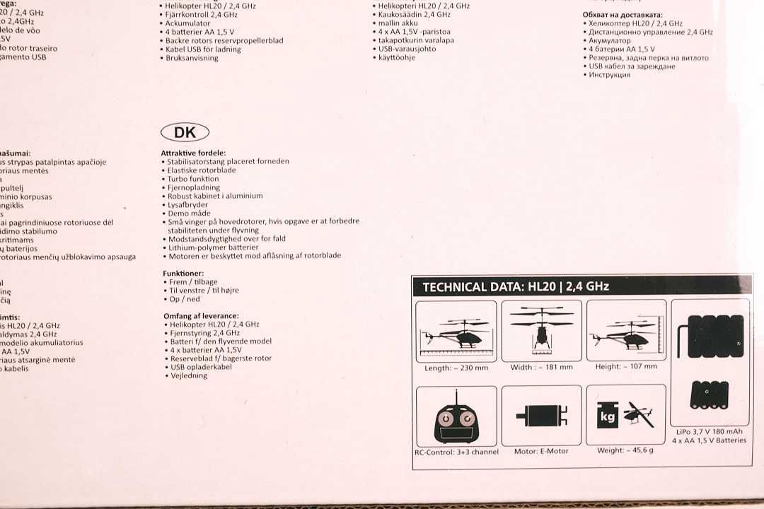 Helicóptero telecomandado na caixa