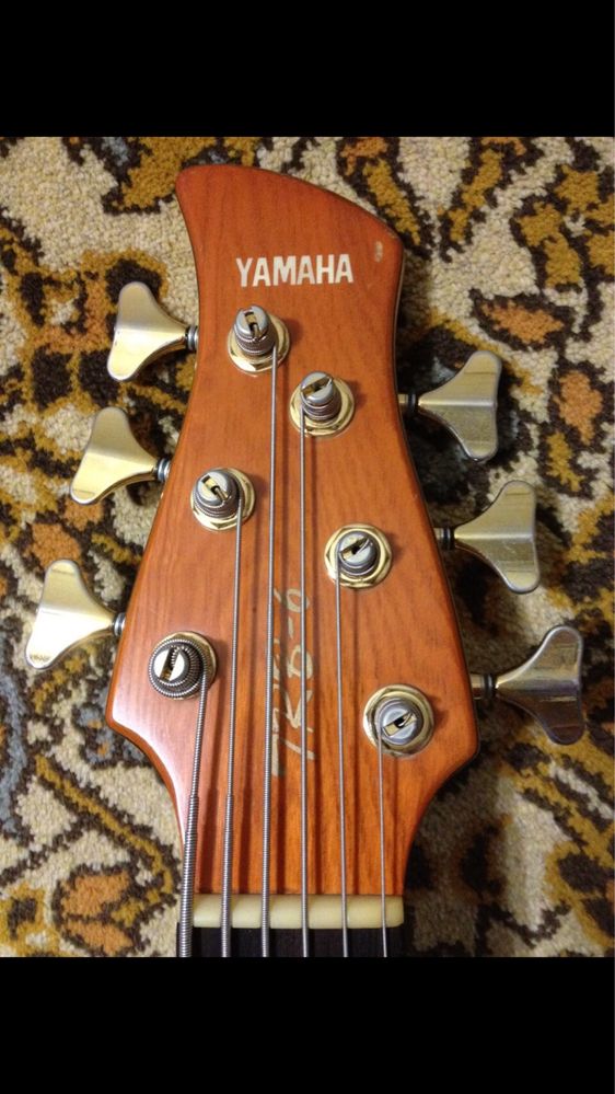 YAMAHA TRB-6 Bass Guitar (Made In Japan)!