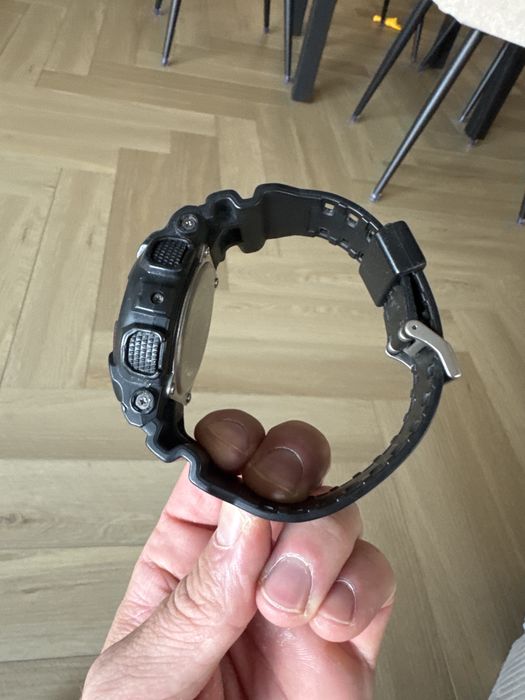 G-SHOCK GA-120-1AER Casio