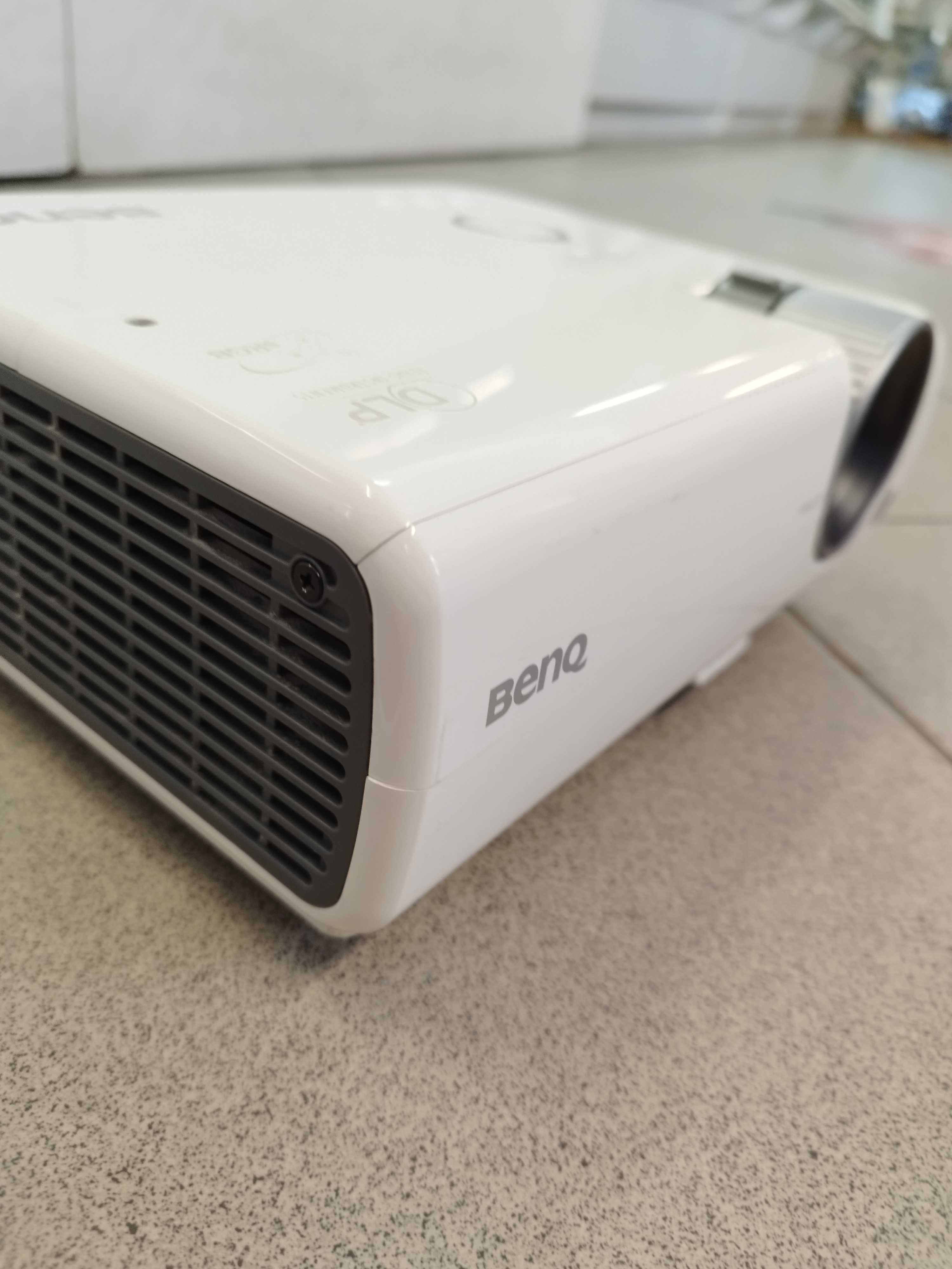 Projektor  Benq MP615P