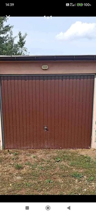 Połowę garażu wynajme