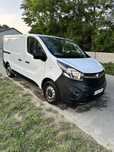 Transport busem towarow itp.