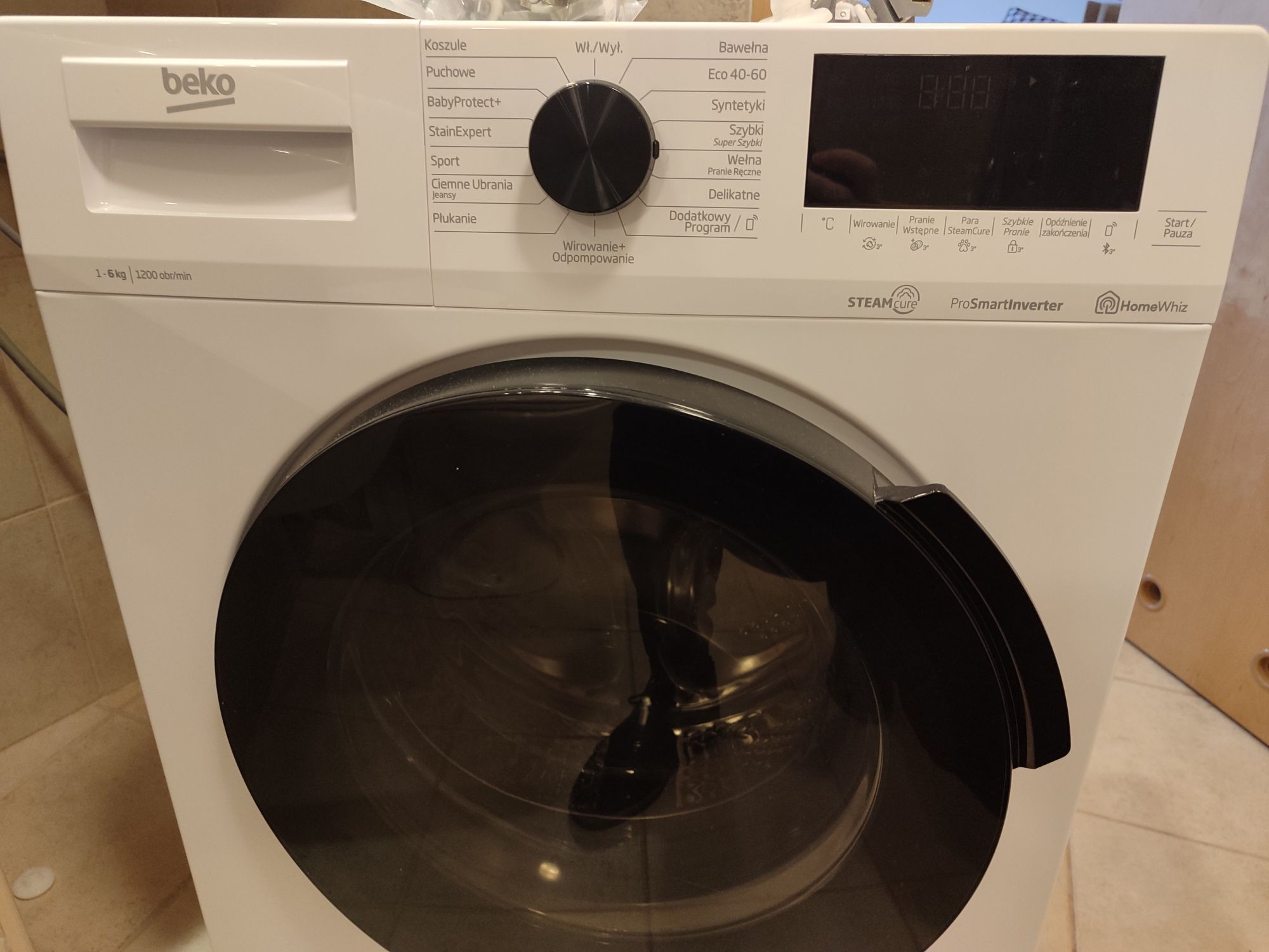 Pralka Beko WUE6624XBWS jak nowa.