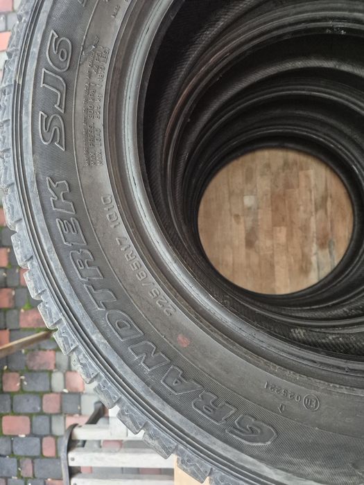 Dunlop grandtrek sj6