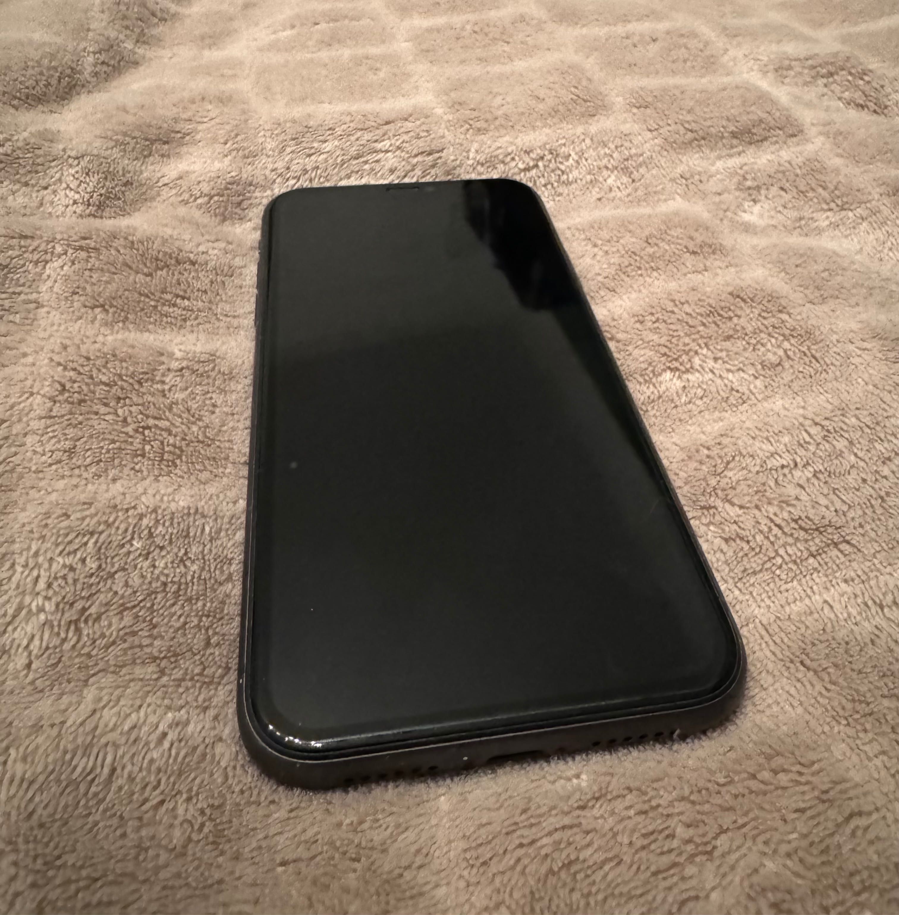 iPhone 11 wersja podstawowa 64 GB