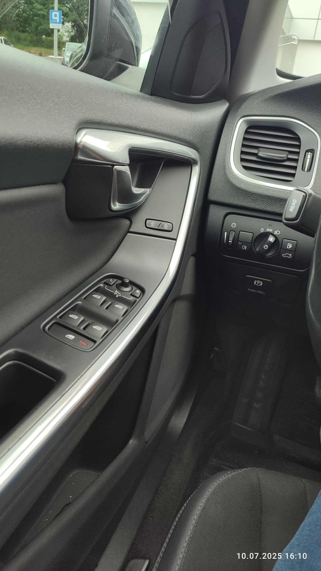 Volvo V60 D3 163 KM | 5-cyl. diesel | Kamera | Serwis | Bez wkładu