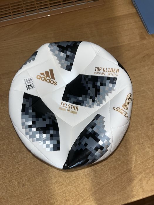 Piłka do piłki nożnej euro russia 2018