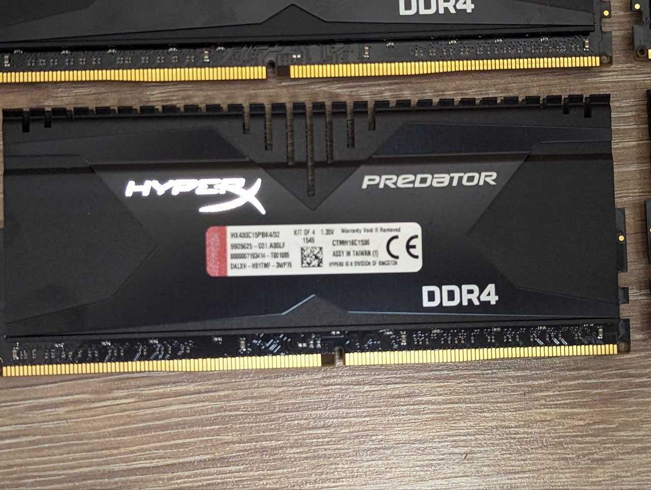 Оперативна пам'ять  HyperX Predator DDR4-3000 32GB 4x8 HX430C15PBK4/32