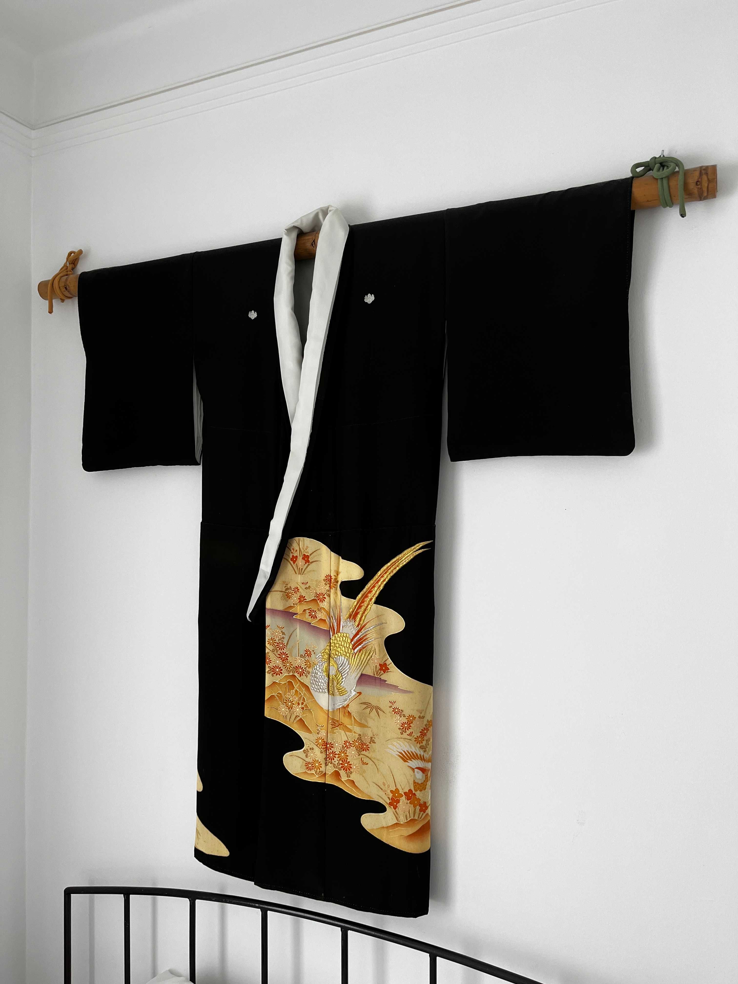 Vintage Japanese Kimono with Family Crest (Kamon)