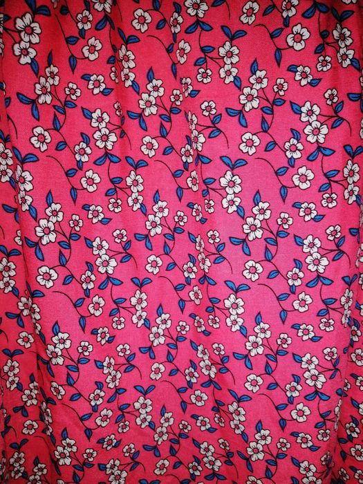 Отрез ткани. Штапель. Ткань.