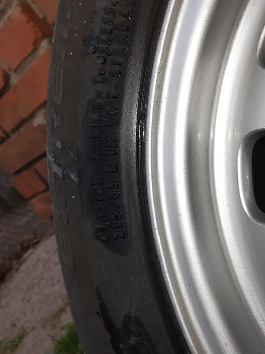 Діски від бмв резина в подарок