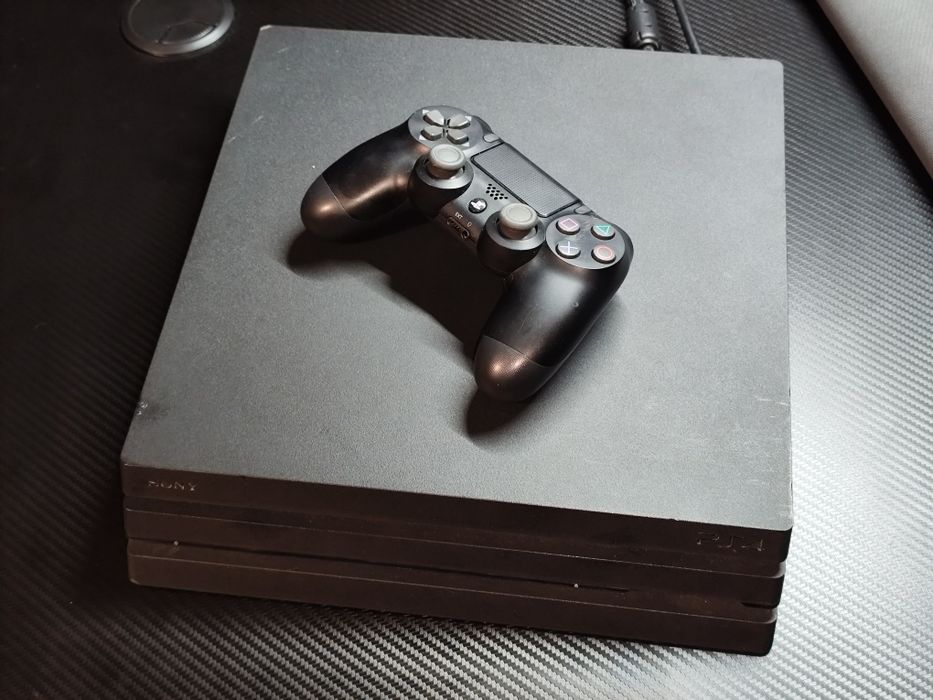 PS4 PRO 1tb SSD + 1tb HDD 11.0 Hen Jailbreak