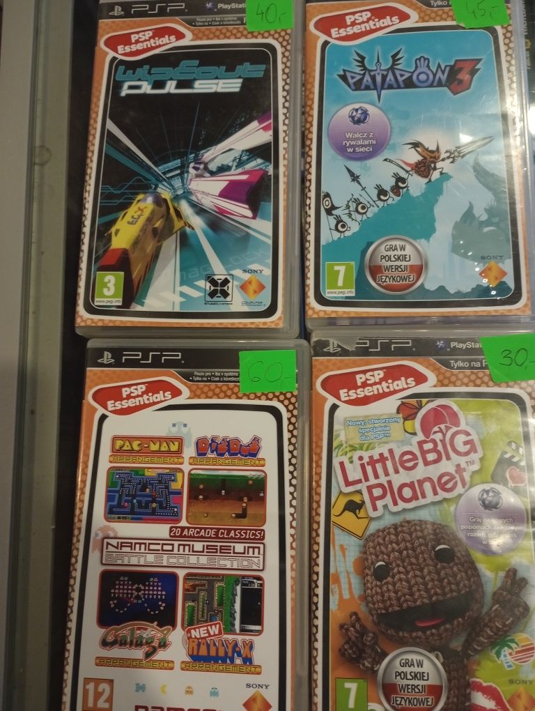 PSP cztery gry Namco Wipeout Little big planet Patapon
