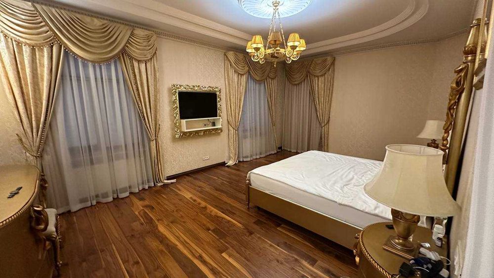 Дом с ремонтом на Фонтане. Львовская. 10 соток