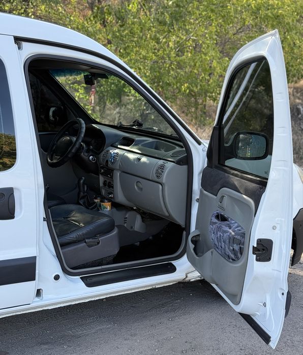 Renault Kangoo 1.5 K9K дизель пассажир