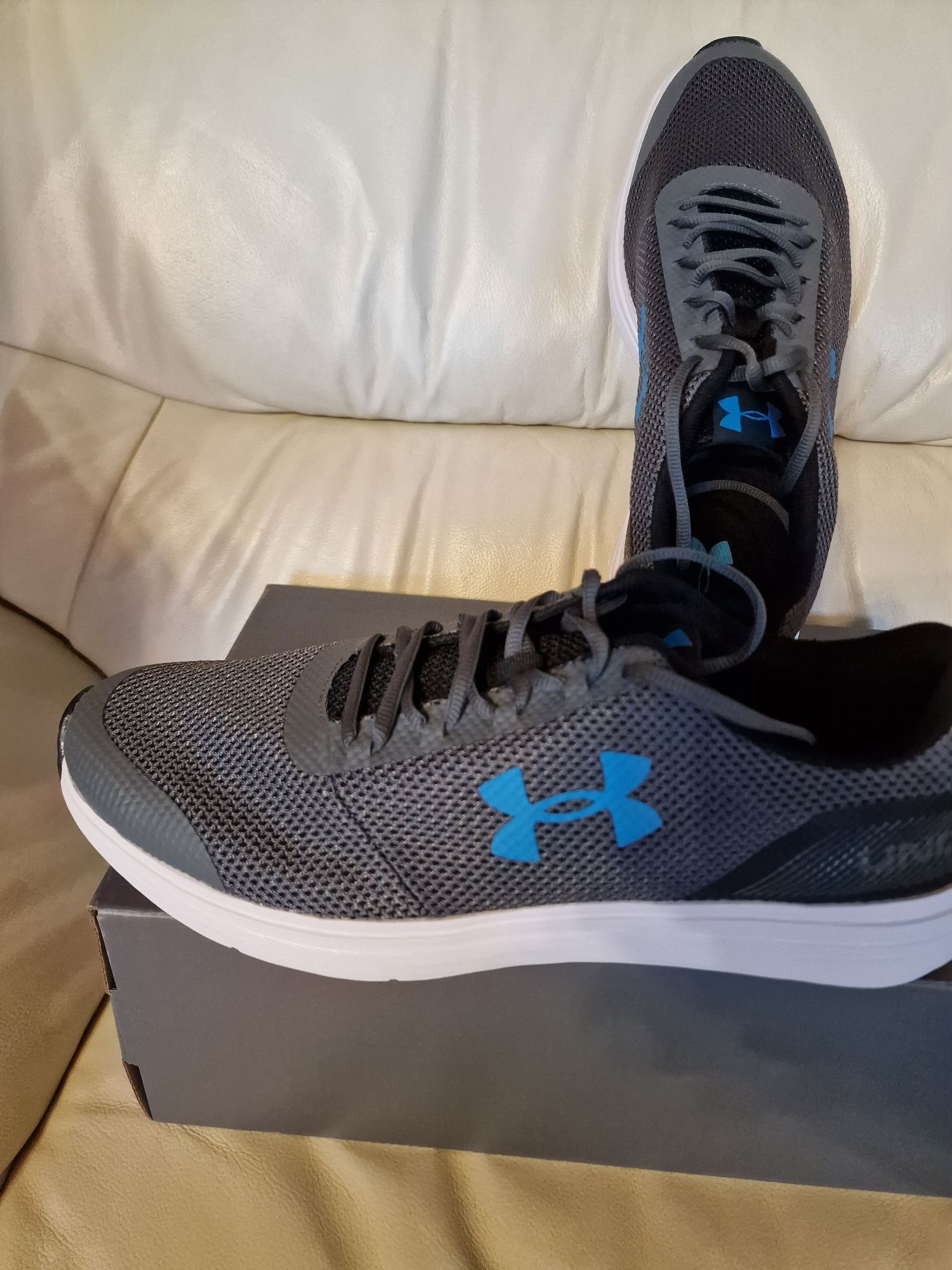 Нові кросівки Under Armour! 47,5 розмір