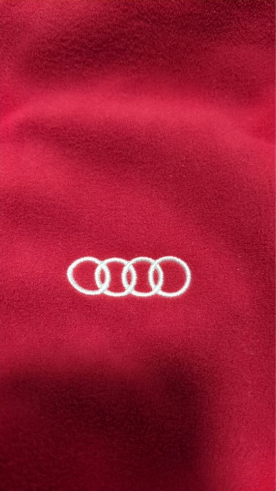 Kamizelka bezrękawnik audi