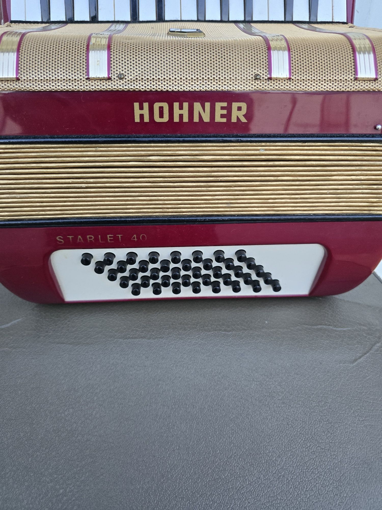 Akordeon Hohner- 40 basów