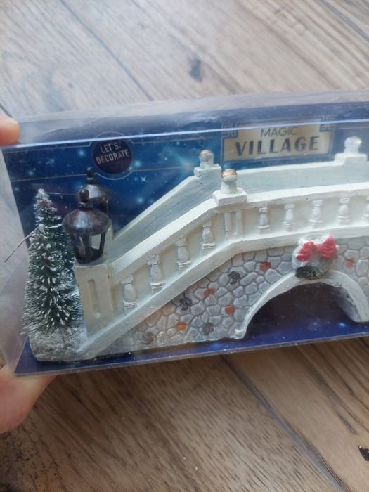 Most świąteczny led magic village