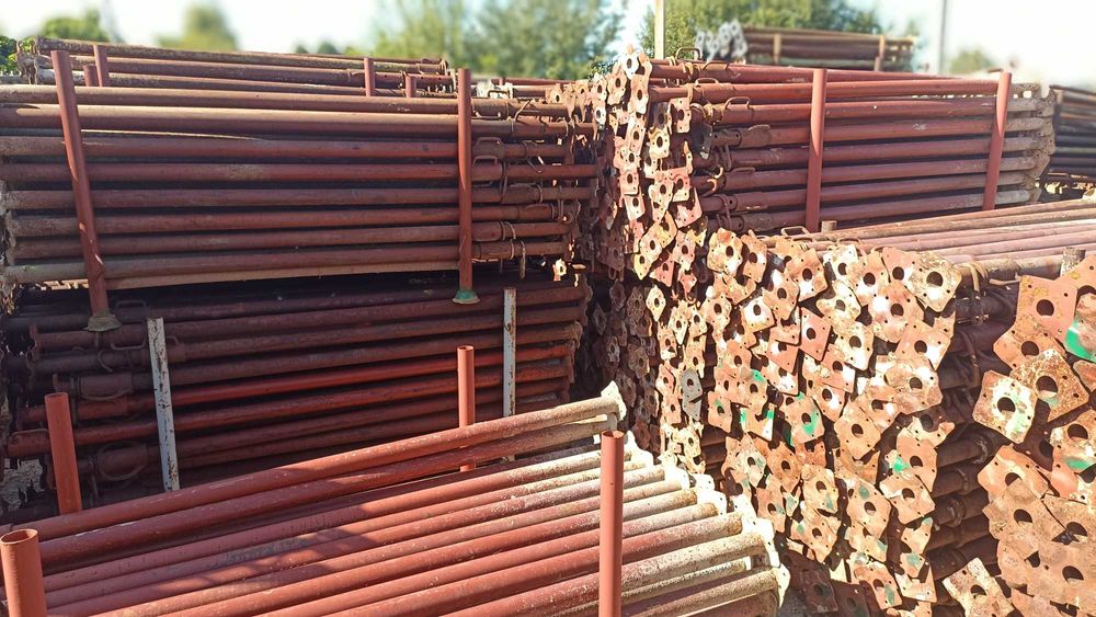 Stemple budowlane Podpory stropowe Podpora stalowa Szalunek stropowy