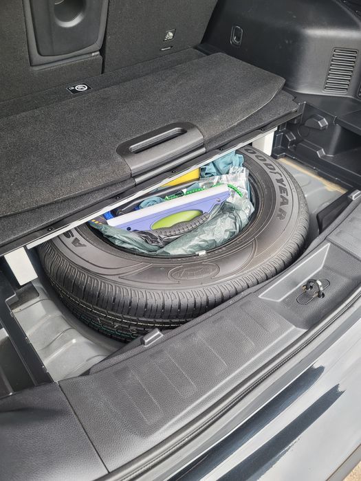 Продажа власного  Nissan X- Trail кінець 19 року. 
https