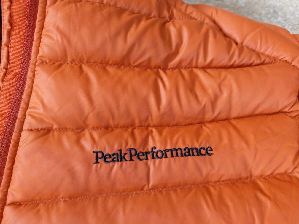 Kurtka PEAK PERFORMANCE Frost Down roz. L