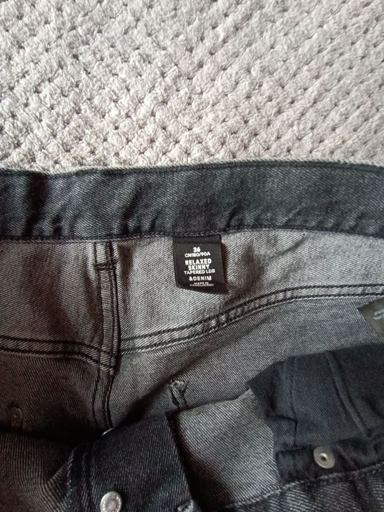 Spodnie Dżinsy męskie H&M Relaxed Skinny 36