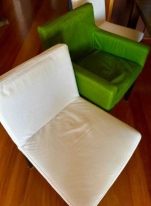 Lote de cadeiras (6) com capas incluídas