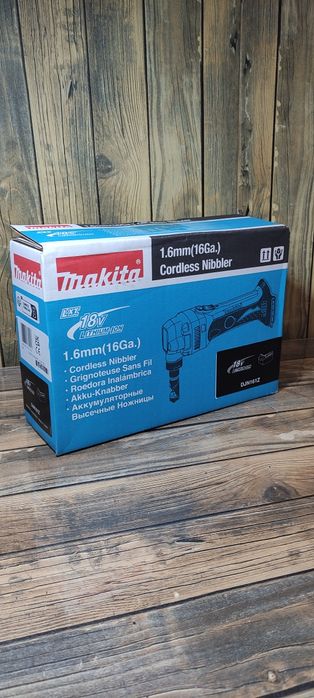 Nożyce skokowe do cięcia blachy Makita DJN161Z