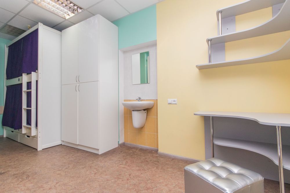 Сеть капсульных хостелов Киев 50 вариантов Все районы Киева Комната-19-555.biz.ua