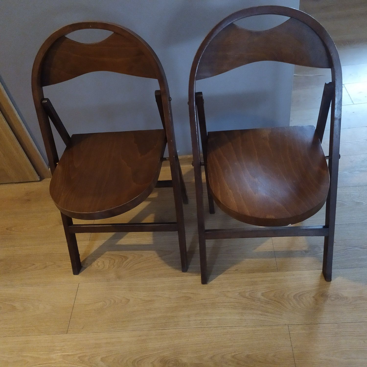 Krzesla thonet b751 2sztuki  cena za sztuke