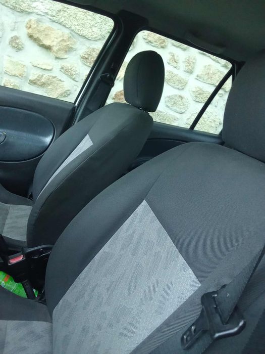 Ford fiesta 1.8D 112.000 kms reais