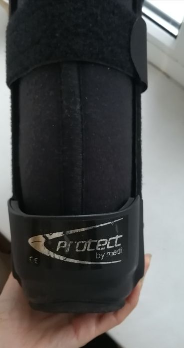 Ортез гомілковостопний Medi Protect walker чобіт ортопедичний 40-42, M