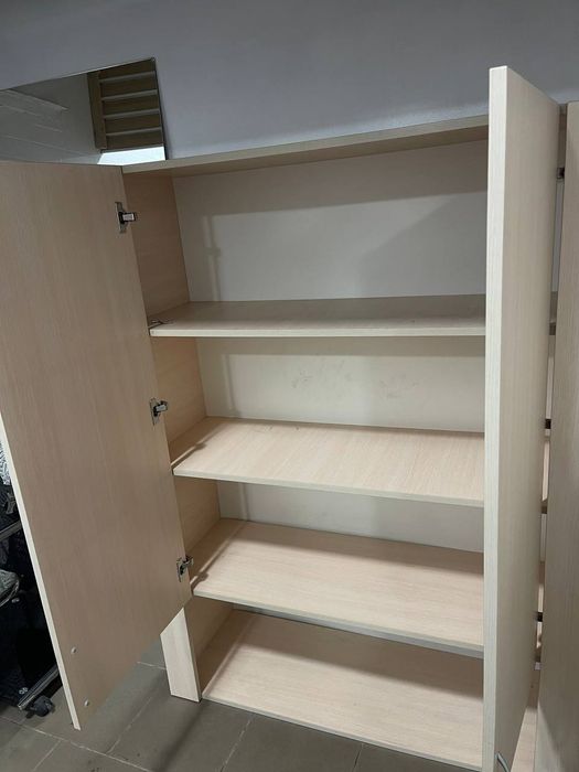 Шкаф для продажи