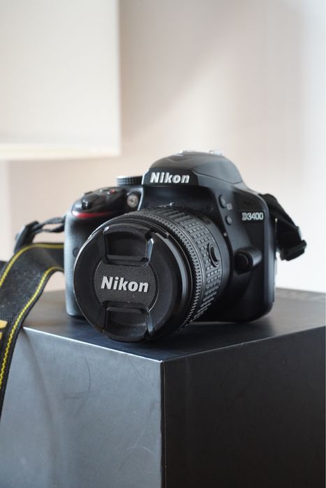 Nikon D3400 + Lente Nikkor 18-55mm