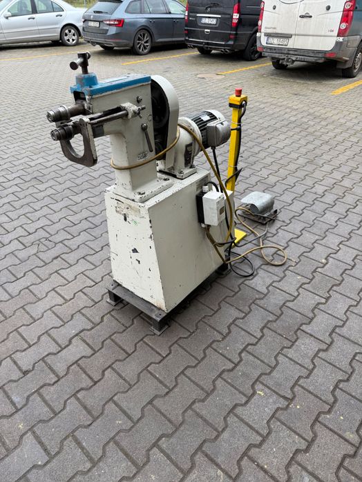 Solidna Wyoblarka / Maszyna do Siców JÖRG 4302/E