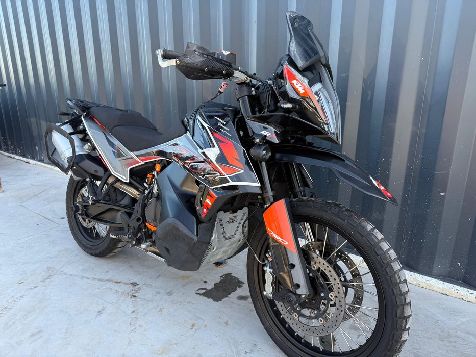Ktm 790 adventure (duke 790 )