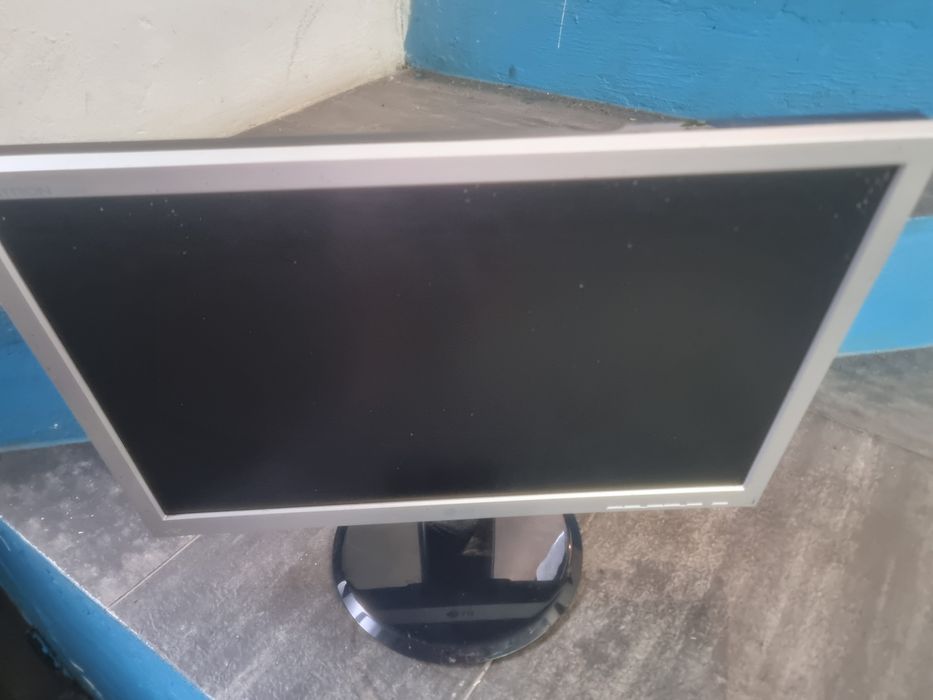 Monitor Lg (VGA)