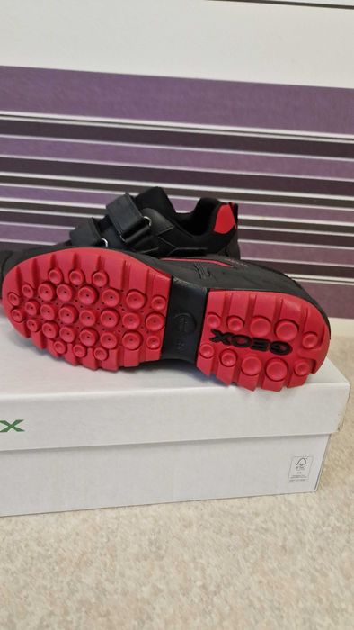 Водонепроникні черевики-кросівки Geox р.,31,,34