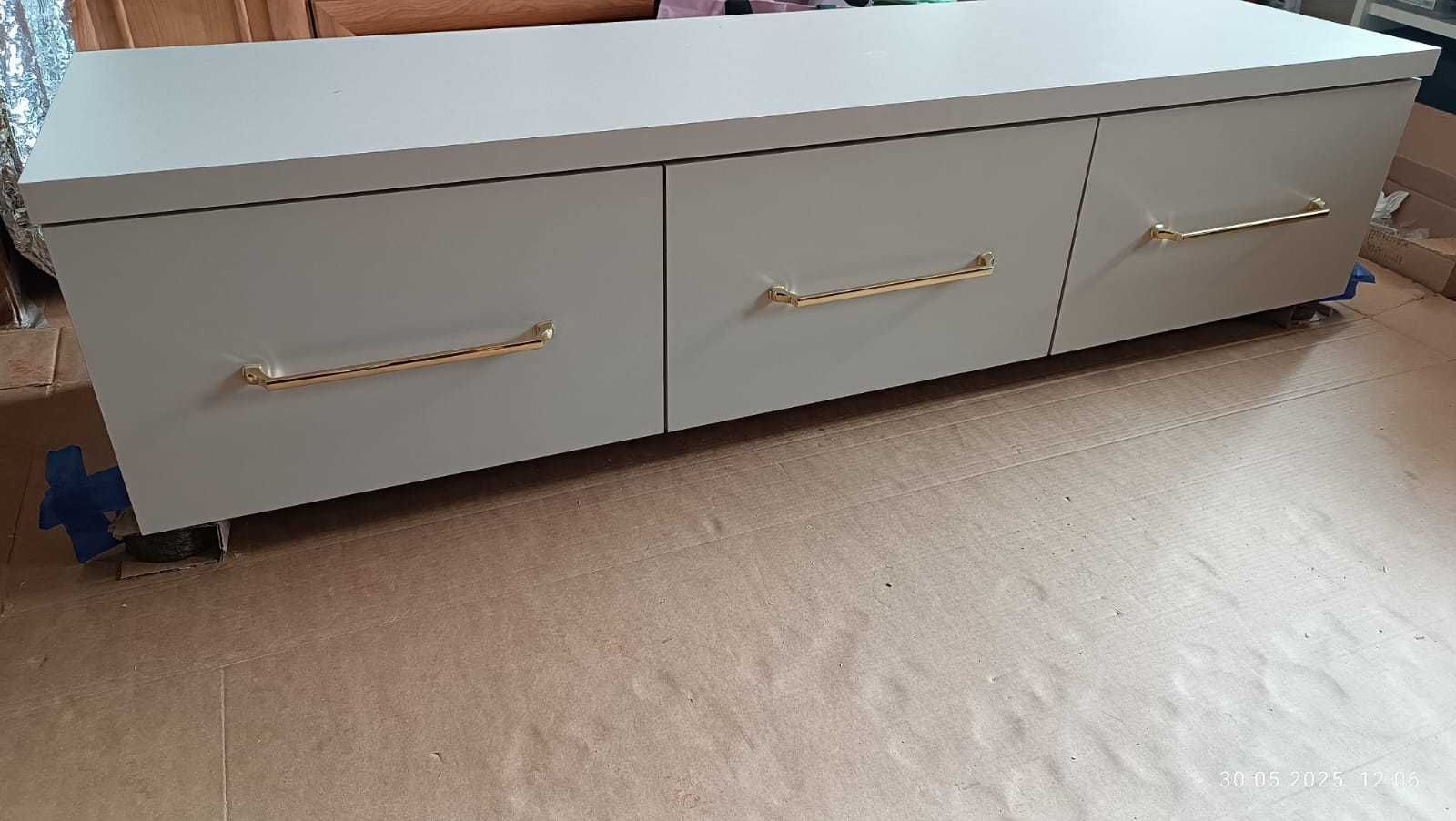 Szafka RTV podwieszana Bari (Bodzio meble) kolor kaszmir 150x42,5x33,3