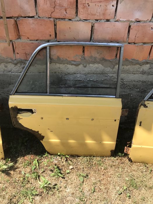 Двері на Ваз 2106