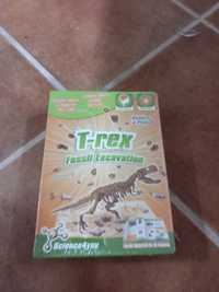 T-REX fossil exacavation SCIENCE4YOU