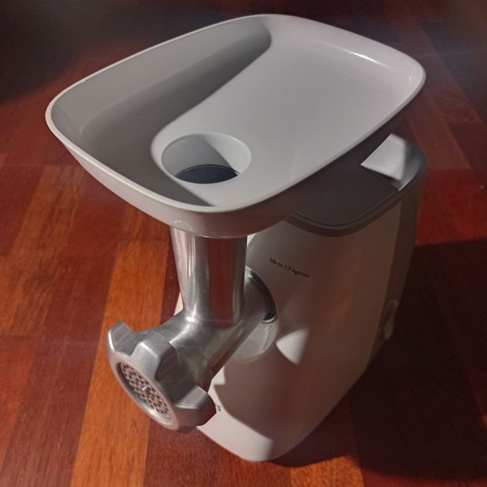 Мясорубка PHILIPS Daily Collection HR2711/20